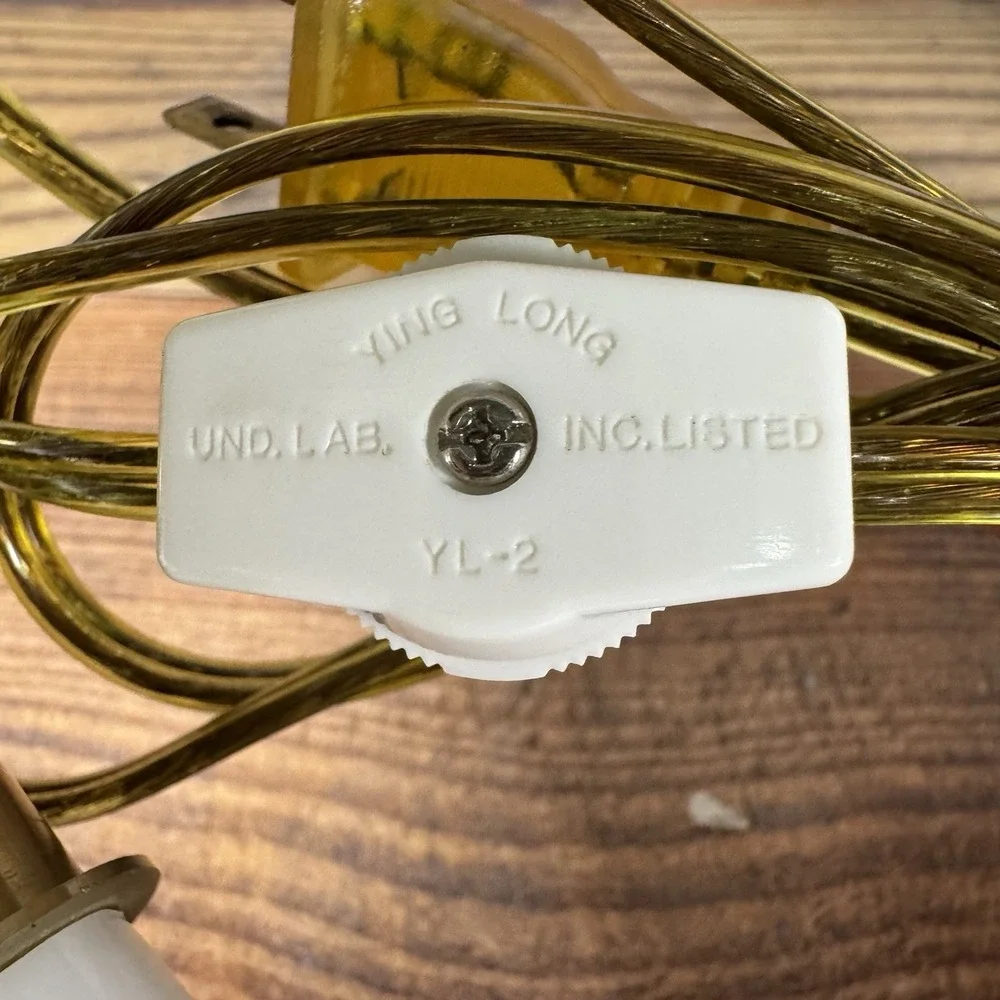 Vtg‎ Solid Brass Base Electric Window Candles Set of 3 Toggle Switch Taiwan